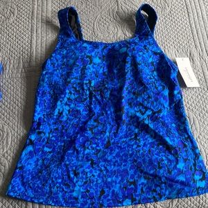 Tanking top only, never worn